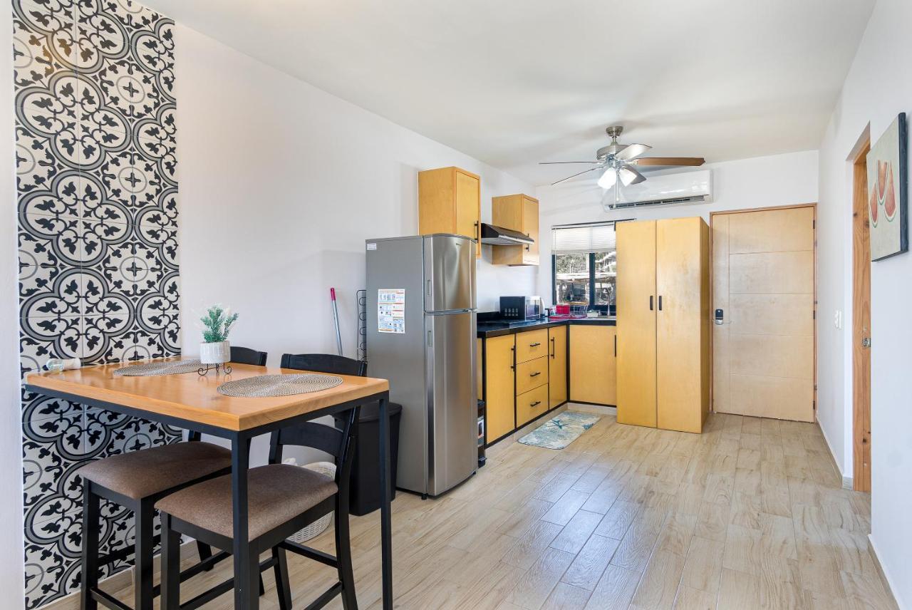 Stunning 2 Bedroom, 2 Bathroom Condo Just A 5 Minute Drive To The Beach Cabo San Lucas Exteriör bild